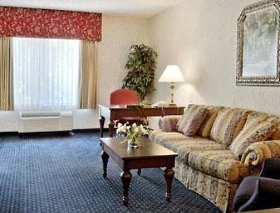 Wingate By Wyndham Tallahassee / Fsu Ruang foto